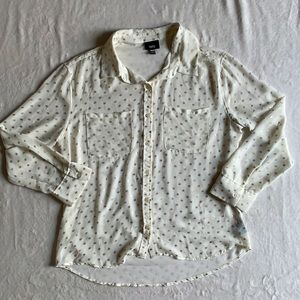 Mossimo vintage style Woman’s long sleeve blouse. Size M